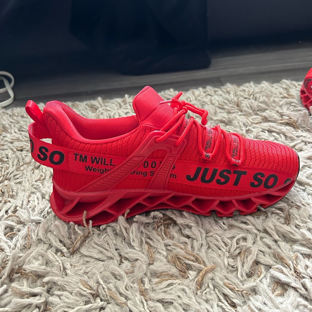 Men’s size 7 Just So So red sneakers.
